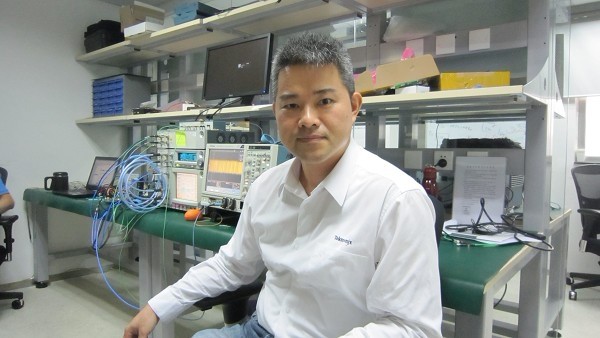 圖2. BERTScope資深專家、泰克高級業(yè)務(wù)拓展經(jīng)理Allen Wang全程督導(dǎo)本次免費測試活動。