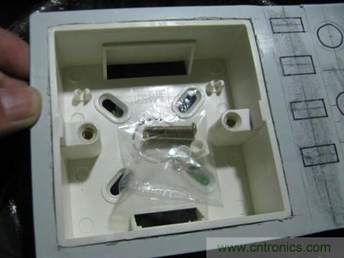 可調電源DIY:裝底座