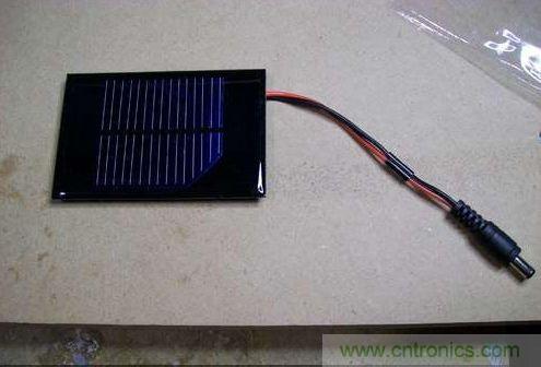 創意DIY:自制iPhone太陽能充電器