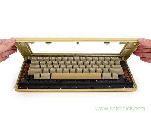 拆！古董級Macintosh 128K電腦