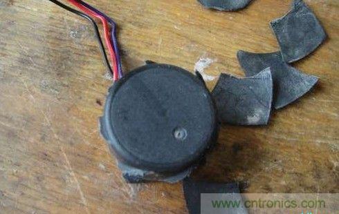 創(chuàng)意DIY！迷你風(fēng)力發(fā)電機！
