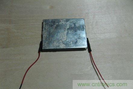 DIY頭戴式藍牙耳機,