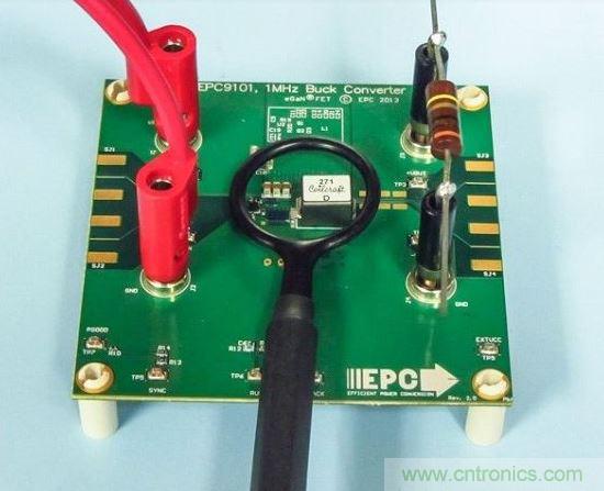 使用R＆S RS h400-1 H場探針測量接近GaN開關裝置近場輻射