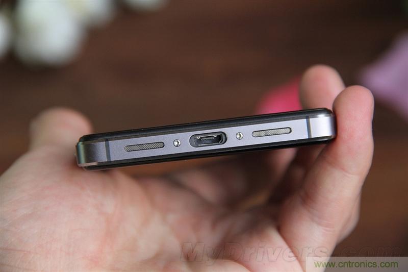 無邊框的 nubia Z9 ，一款既有驚喜，又有驚艷的智能手機