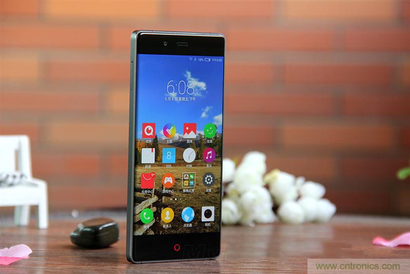 無邊框的 nubia Z9 ，一款既有驚喜，又有驚艷的智能手機
