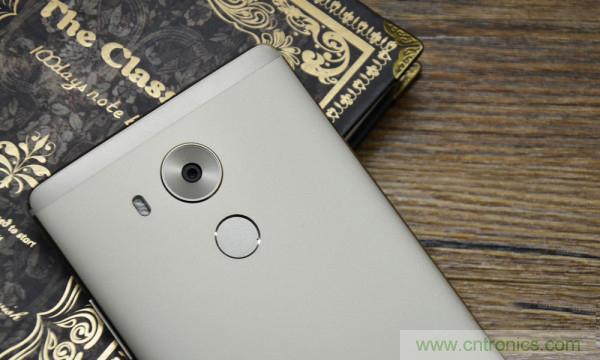 新旗艦Mate 8全評測：橫空出世！能否延續(xù)一機(jī)難求？