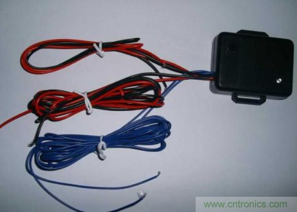 振動傳感器的機電變換原理？主要的分類有哪些？