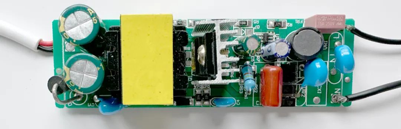 RS瑞森半導體在LED驅動電源上的應用 RS瑞森半導體在LED驅動電源上的應用